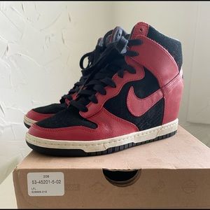 Nike Dunk Sky Hi Black & Red Women’s Wedge Sneakers - Size 7.5